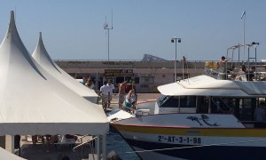 Puerto comercial de Benidorm e islas al fondo. JOAN CANTARERO