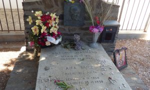 Tumba de Antonio Machado y su madre