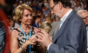 Esperanza Aguirre y Mariano Rajoy, en una imagen de archivo. REUTERS