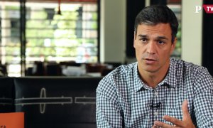 Pedro Sánchez, en un momento de la entrevista con 'Público'.