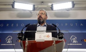 El portavoz de Ciudadanos en el Congreso, Juan Carlos Girauta, durante la rueda de prensa esta mañana en el Congreso de los Diputados, en la semana en que se debate la moción de censura contra el jefe del ejecutivo, Mariano Rajoy.-EFE/Javier Lizón