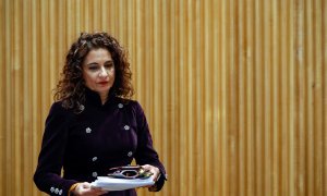 La ministra de Hacienda, María Jesús Montero, durante la presentación del  proyecto de Ley de Presupuestos Generales del Estado de 2019 en el Congreso. EFE/Emilio Naranjo