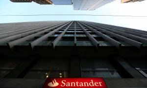 El logo del Banco Santander, en una sucursal en Rio de Janeiro (Brasil). REUTERS/Sergio Moraes