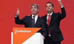 Ángel Garrido e Ignacio Aguado comparecen en rueda de prensa. (JESÚS BARTOLOMÉ | EFE)