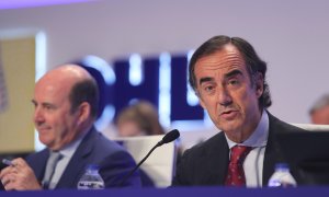 El presidente de OHL, Juan Villar-Mir de Fuentes, durante su intervención en la junta de accionistas de la constructora. EFE/ Angel Díaz