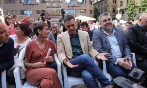 La candidata socialista en Navarra, María Chivite, junto a Pedro Sánchez. - EFE