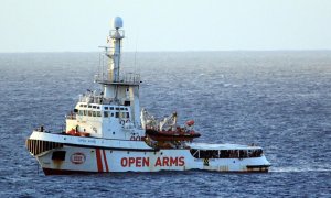 15/08/2019. El Open Arms frente a las costas de Lampedusa.  / EFE