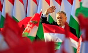 El primer ministro húngaro, Viktor Orbán, durante un mítin. / REUTERS