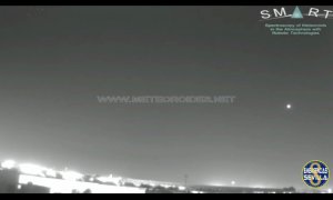 Captura de pantalla de la 'bola de fuego' provocada por una roca de asteroide. / EUROPA PRESS