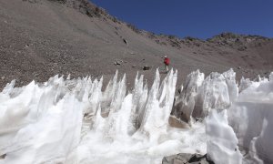 Foto archivo cerro Aconcagua, glaciares cordillera de los Andes.- EFE