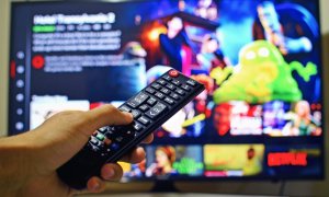 El 'binge watching' se ha extendido en España como una nueva forma de consumo de series. / Pixabay