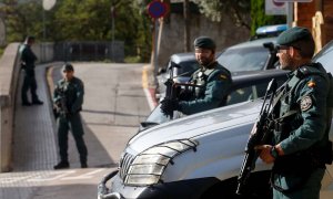 Operativo de la Guardia Civil contra los CDR en Sant Fost de Campsentelles. / QUIQUE GARCÍA / EFE