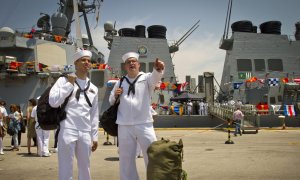 Dos marines estadounidenses en la base de Rota. EFE