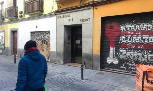 Hostal Prinoy, en la calle Cabestreros de Lavapiés, en Madrid.-