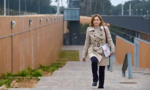 La expresidenta del Parlament Carme Forcadell saliendo de la cárcel de Mas d'Enric, en El Catllar (Tarragona), este lunes - TWITTER CARME FORCADELL