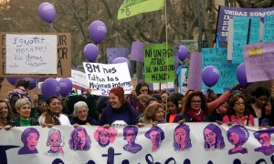 Bloc de dones migrades i/o racialitzades a la manifestació feminista del 8 de març de 2019. ACN