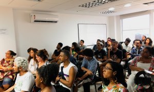 De los casi 900 inscritos, fueron elegidos 40 alumnos para el Curso de Políticas Públicas, prevaleciendo la procedencia geográfica –era prioridad la periferia– y la igualdad racial y de género. TAYNARA CABRAL DA SILVA ANTÔNIO/ CASA FLUMINENSE.