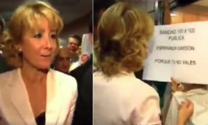 Dos imágenes del momento en el que Esperanza Aguirre se burló de las sanitarias madrileñas que protestaban por los recortes de la Sanidad pública que hizo la 'lideresa'.