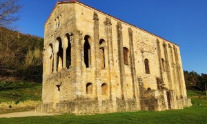 Santa María del Naranco. WIKIPEDIA