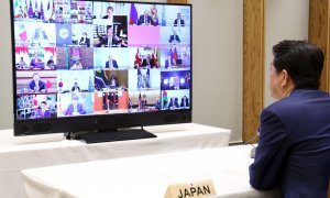 El primer ministro japonés, Shinzo Abe, durante la reunión por videoconferencia de los líderes del G20 la semana pasada. /EFE