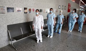 Mujeres sanitarias en El Hospital Universitario de Fuenlabrada. EFE