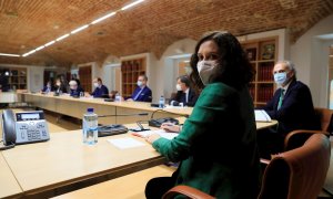 19/05/2020.- La presidenta regonal, Isabel Díaz Ayuso, se reunió este martes en la Real Casa de Correos, con representantes de instituciones y colectivos sanitarios y de profesionales del sector* en la región para tratar sobre la situación por la COVID-19