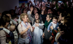 Manifestación contra el cierre de la sala de partos de Verín. Foto: Brais Lorenzo.