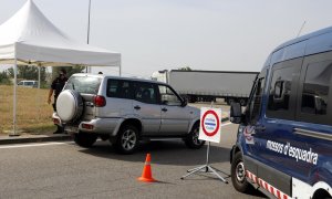 Un dels controls d'accés i de sortida al Segrià que fan els Mossos. ACN.