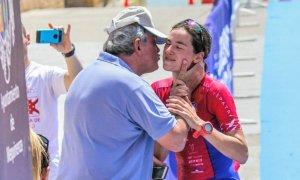 Alberto Sololuce y su sobrina la atleta Helene Alberdi. / Twitter