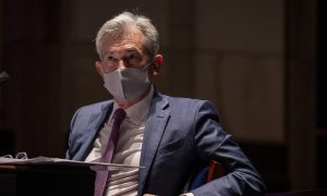 El presidente de la Fed, Jerome Powell, en una comparecencia ante la Cámara de Representantes de EEUU el pasado junio. REUTERS/Tasos Katopodis/Pool