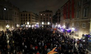 Vista general de la concentración convocada por los Comités de Defensa de la República (CDR) en la plaza Sant Jaume de Barcelona