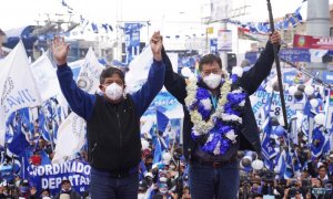 El candidato presidencial Luis Arce (dcha), junto con el candidato a vicepresidente, David Choquehuanca, celebran la victoria en las elecciones bolivianas. COMUNICACIÓN MOVIMIENTO AL SOCIALISMO.