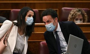 La líder de Cs, Inés Arrimadas (i), y el portavoz adjunto, Edmundo Bal. (EFE