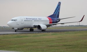 Un avión Boeing 737-524, de Sriwijaya Airen Indonesia. - EFE