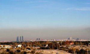 Vista de la capa de contaminación que cubre la ciudad de Madrid.