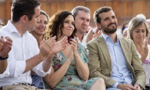 El secretario general del PP, Teodoro García Egea,  la presidenta madrileña, Isabel Díaz Ayuso y el líder del PP, Pablo Casado.