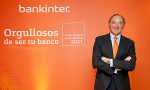 El presidente de Bankinter, Pedro Guerrero, antes de su intervención en junta de accionistas del banco de 2021.