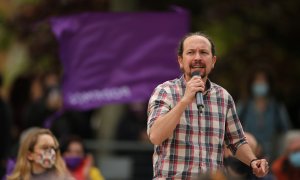 El candidato de Unidas Podemos a la presidencia de la Comunidad de Madrid y secretario general de Podemos, Pablo Iglesias, durante un acto del partido a 30 de abril de 2021, en el Parque Olof Palme de Usera, Madrid.