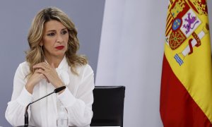 La vicepresidenta tercera del Gobierno y ministra de Trabajo y Economía Social, Yolanda Díaz, durante la rueda de prensa ofrecida tras la reunión del Consejo de Ministros, este martes en el Palacio de la Moncloa.