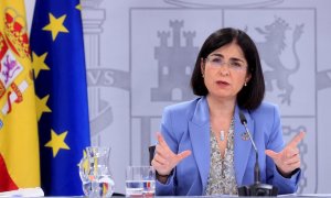 La ministra de Sanidad, Carolina Darias, ofrece una rueda de prensa al término de la reunión del Consejo Interterritorial del Sistema Nacional de Salud, este miércoles en el Palacio de la Moncloa, en Madrid.