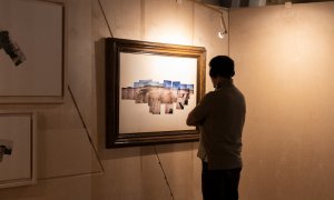 L'exposició ‘A quarts de quatre’, al Saló del Tinell.