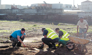 Trabajos en el campo de las Arenas.