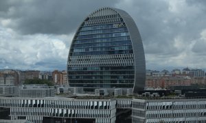 Edificio de la sede de BBVA en Madrid, conocido como ‘La Vela’. E.P./Isabel Infantes