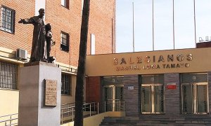 Fachada del colegio Lora Tamayo de Jerez.