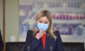 Ana Martínez Vidal, durante la firma de un programa de gobierno. Foto de archivo.