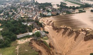 Fotografía aérea de los destrozos en la región alemana de  Erftstadt-Blessem.