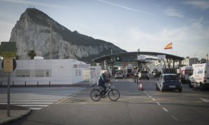 Frontera entre La Línea de la Concepción y Gibraltar.