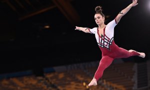 La gimnasta alemana Pauline Schäfer durante la competición en los Juegos Olímpicos de Tokio 2021 este 25 de julio.