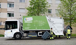 Un vehículo del área de Medio Ambiente de Ferrovial.