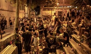 Una imatge d'aquest cap de setmana de les Festes de Gràcia, a Barcelona, sense toc de queda.